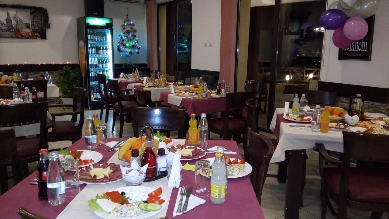 Hotel Enchevi Kirkovo  Pokoj fotografie