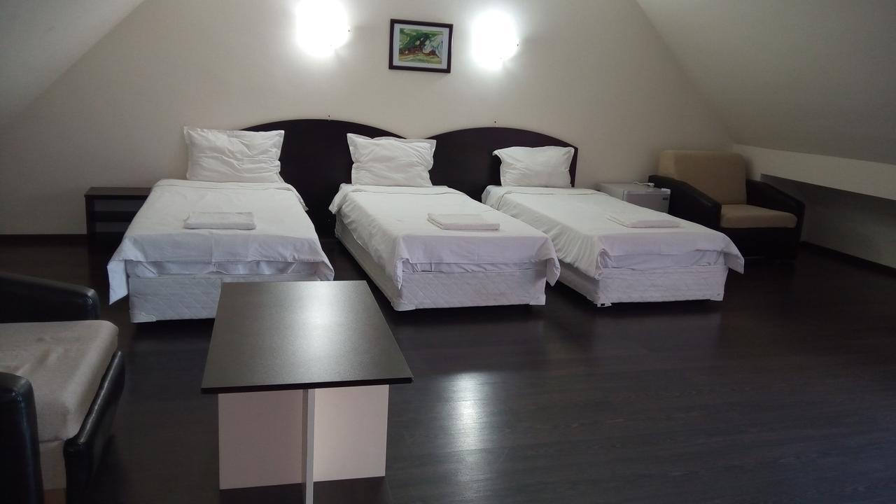 Hotel Enchevi Kirkovo  Exteriér fotografie